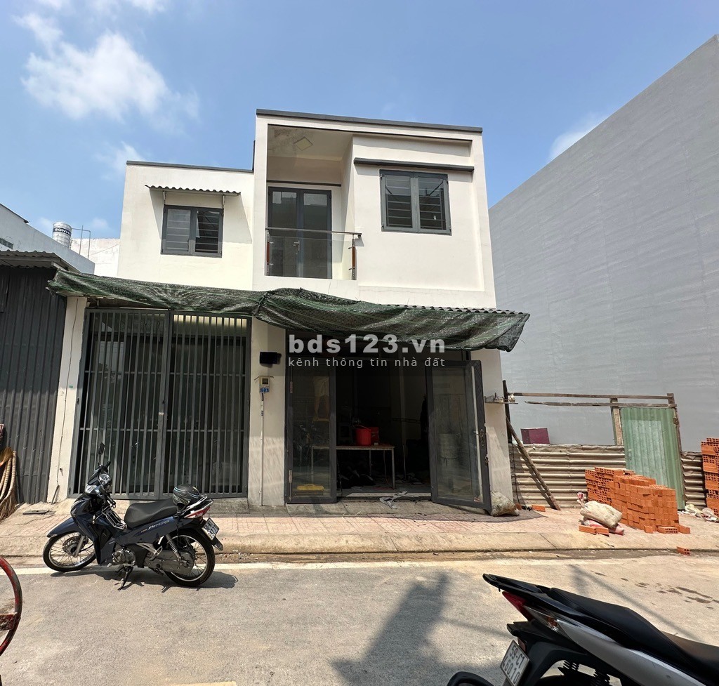 Nhà đẹp – Ô tô ngủ trong nhà – Giáp Tân Phú, Q6 – Gara để ô tô – Chỉ 4.95 tỷ
