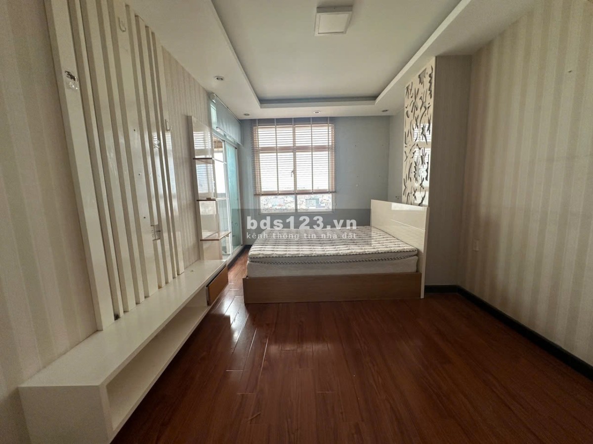 Bán căn hộ Penthouse Cộng Hòa Plaza, 4Pn3Wc 150m2 Nội Thất Y Hình 7.9 Tỷ Sổ Hồng Tel 0942811343