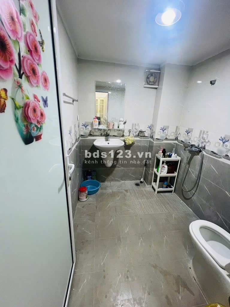 Nhà đẹp ở ngay – Tầng thượng view Lotte – Vài bước ra ô tô – Tương lai mặt phố