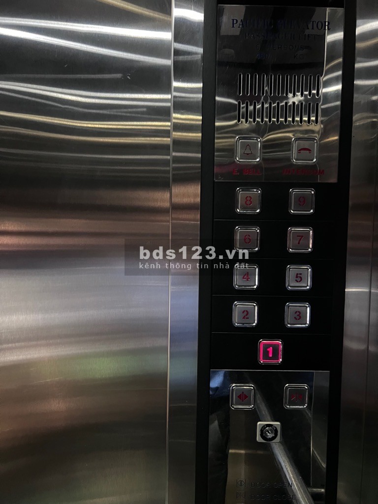 Bán Gấp Nhà Ngõ 4 Phương Mai, Mặt Tiền 8m, 10 Tầng, 43/60m², Giá Siêu Hấp Dẫn 23,5 Tỷ