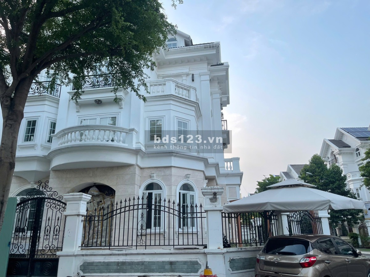 Căn Góc Biệt Thự CityLand Garden Hills P5, DT 20x15m