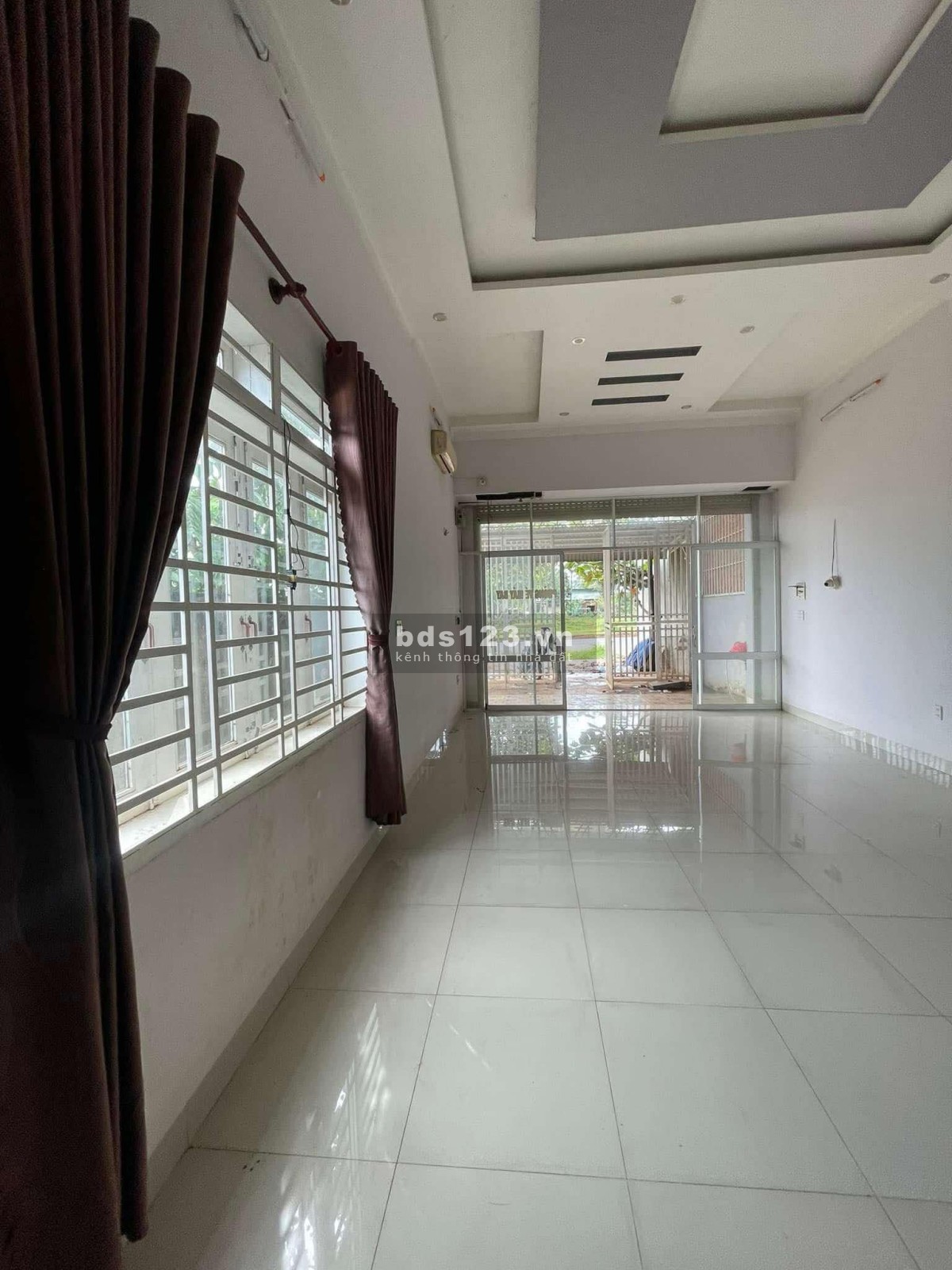 Cần cho thuê nhà mặt tiền Vành Đai, Dt 6x30
