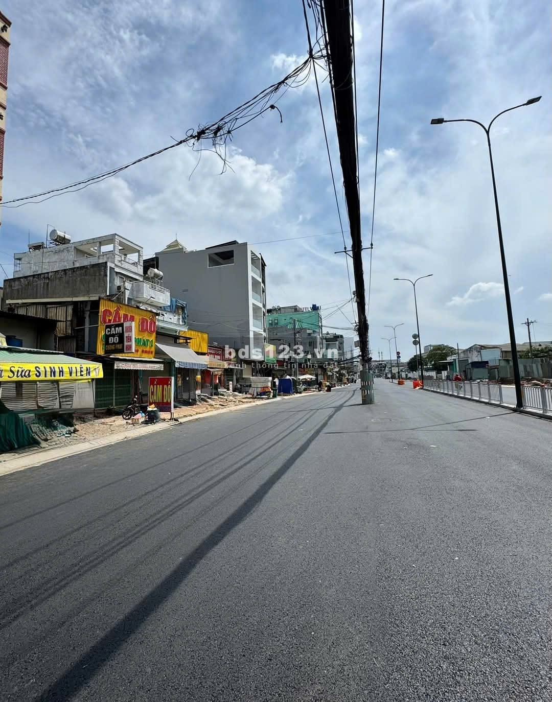 Gò Vấp, nhà mặt tiền Dương Quảng Hàm, đường 40m, KC 1 lầu, DT 5x20m