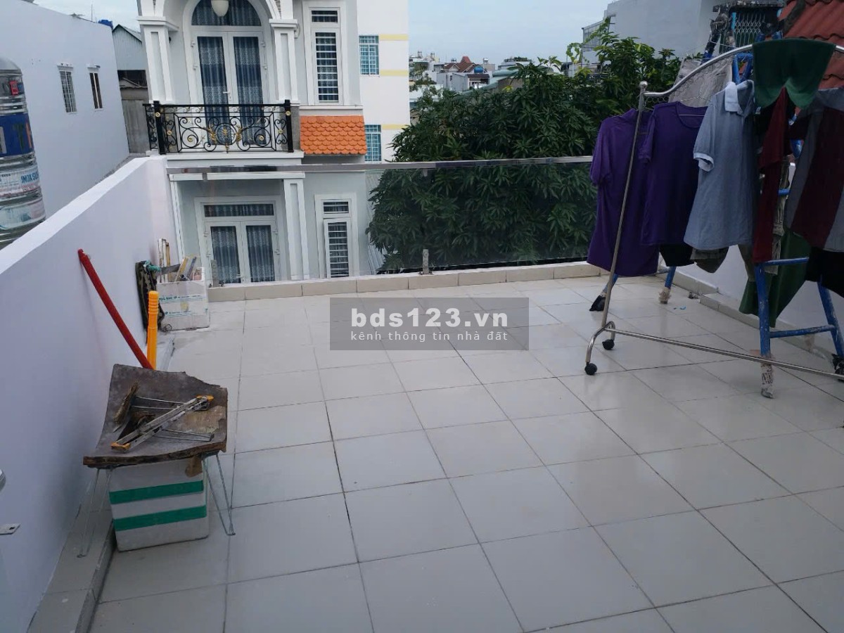 Bán nhà Bình Tân (HXH 6m đường Lê Văn Quới); 4x10.5m; 2 lầu; Sổ hồng hoàn công; 5.5 tỷ