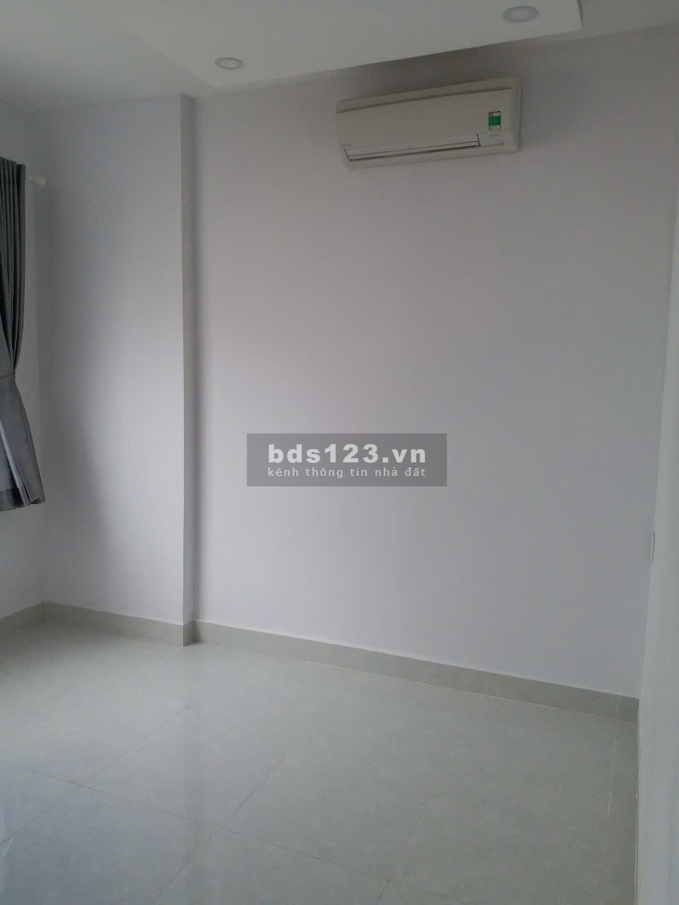 Bán nhà Bình Tân (HXH 6m đường Lê Văn Quới); 4x10.5m; 2 lầu; Sổ hồng hoàn công; 5.5 tỷ