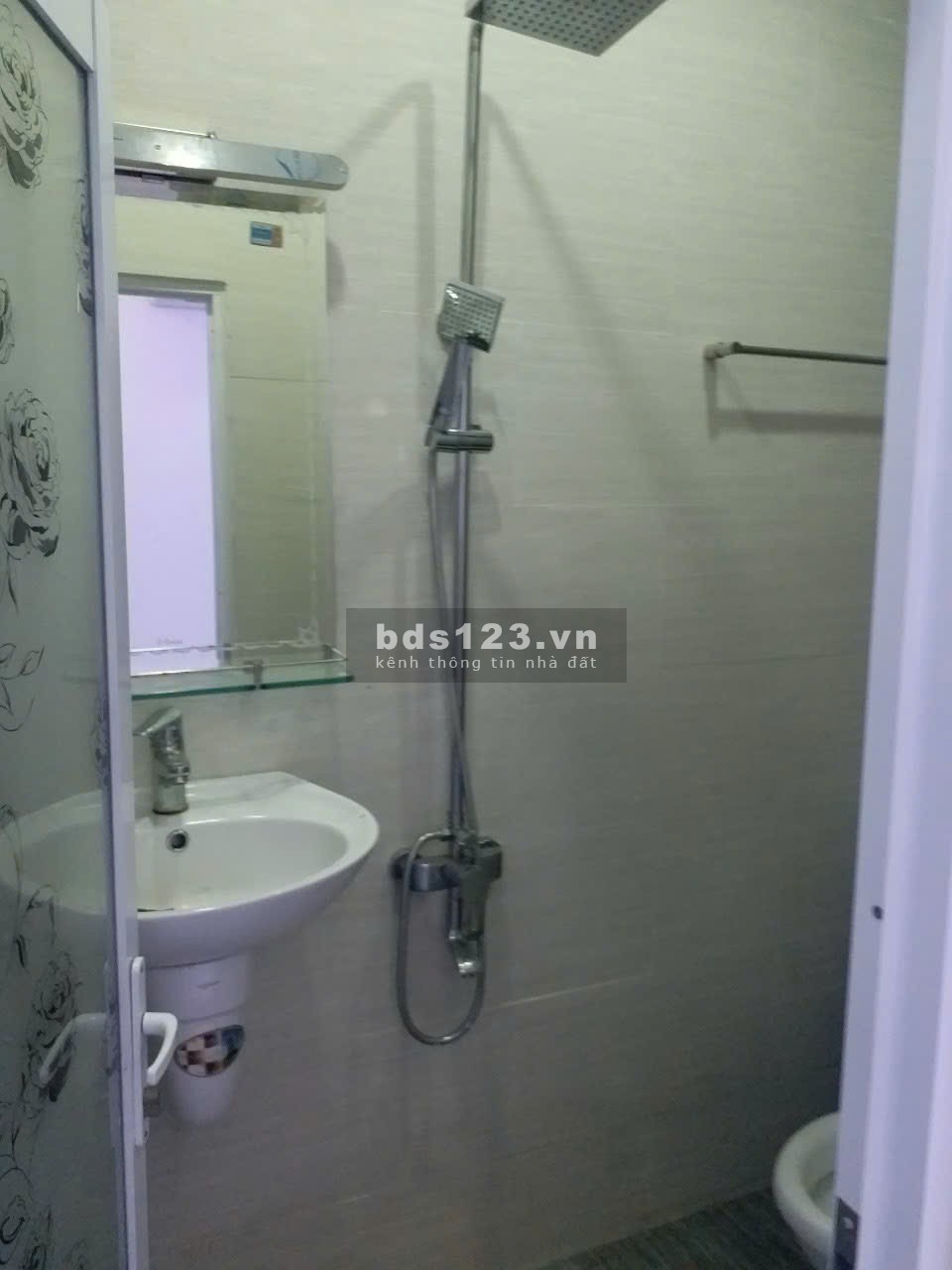 Bán nhà Bình Tân (HXH 6m đường Lê Văn Quới); 4x10.5m; 2 lầu; Sổ hồng hoàn công; 5.5 tỷ