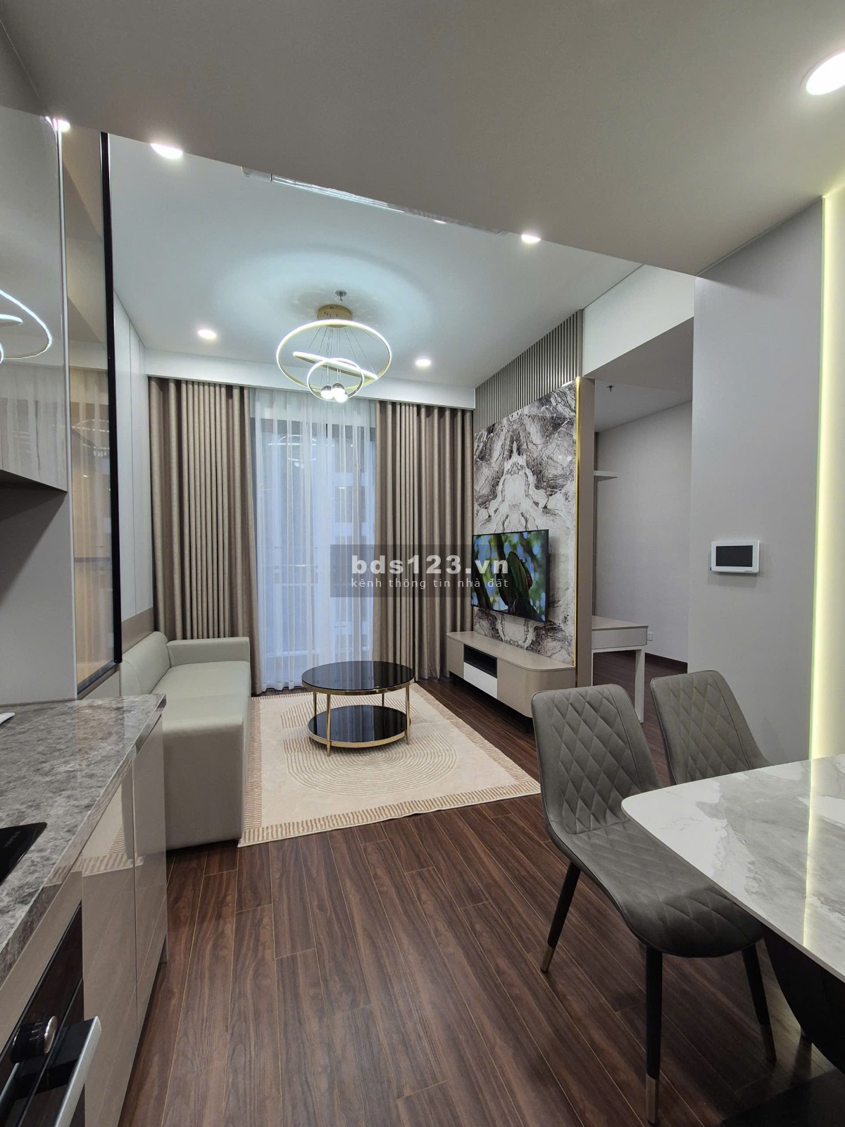 Cho thuê căn hộ 2n2w full đồ 14/tháng (bao phí) tại Vinhomes Ocean Park