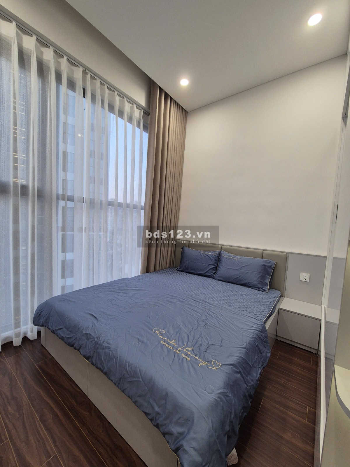Cho thuê căn hộ 2n2w full đồ 14/tháng (bao phí) tại Vinhomes Ocean Park