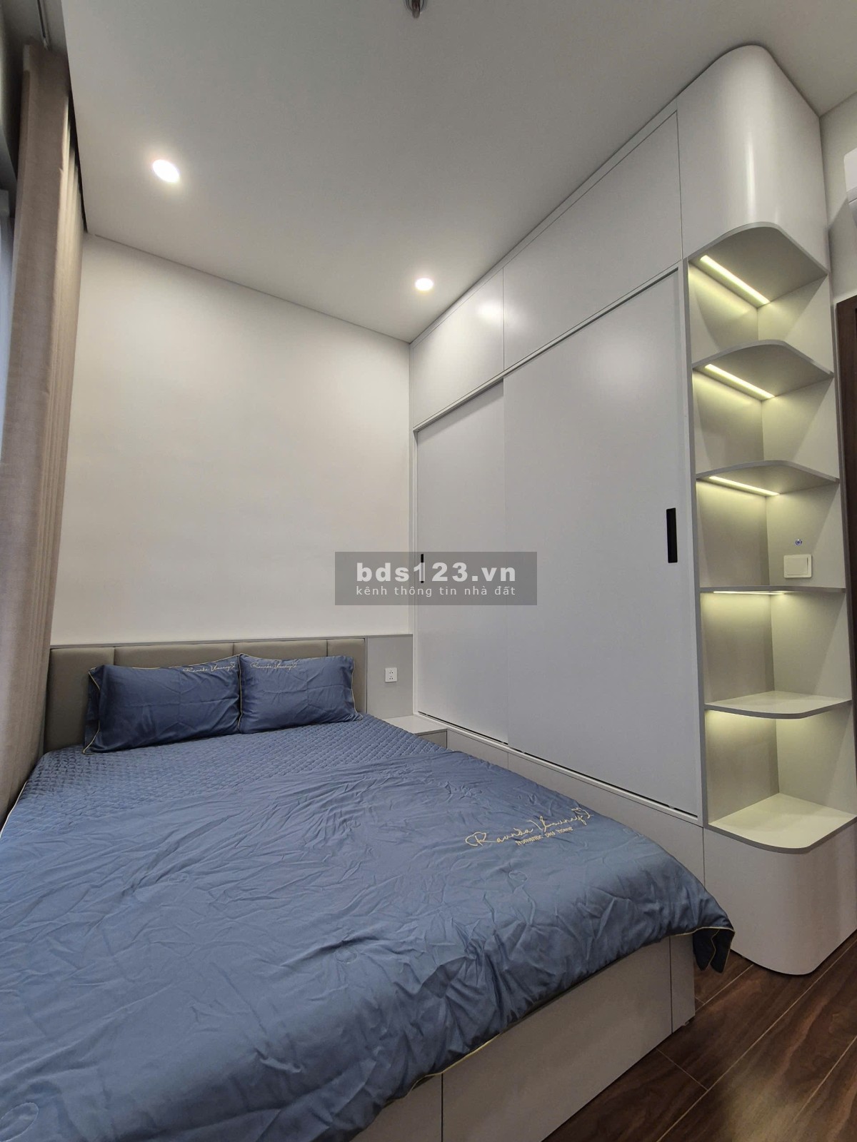 Cho thuê căn hộ 2n2w full đồ 14/tháng (bao phí) tại Vinhomes Ocean Park