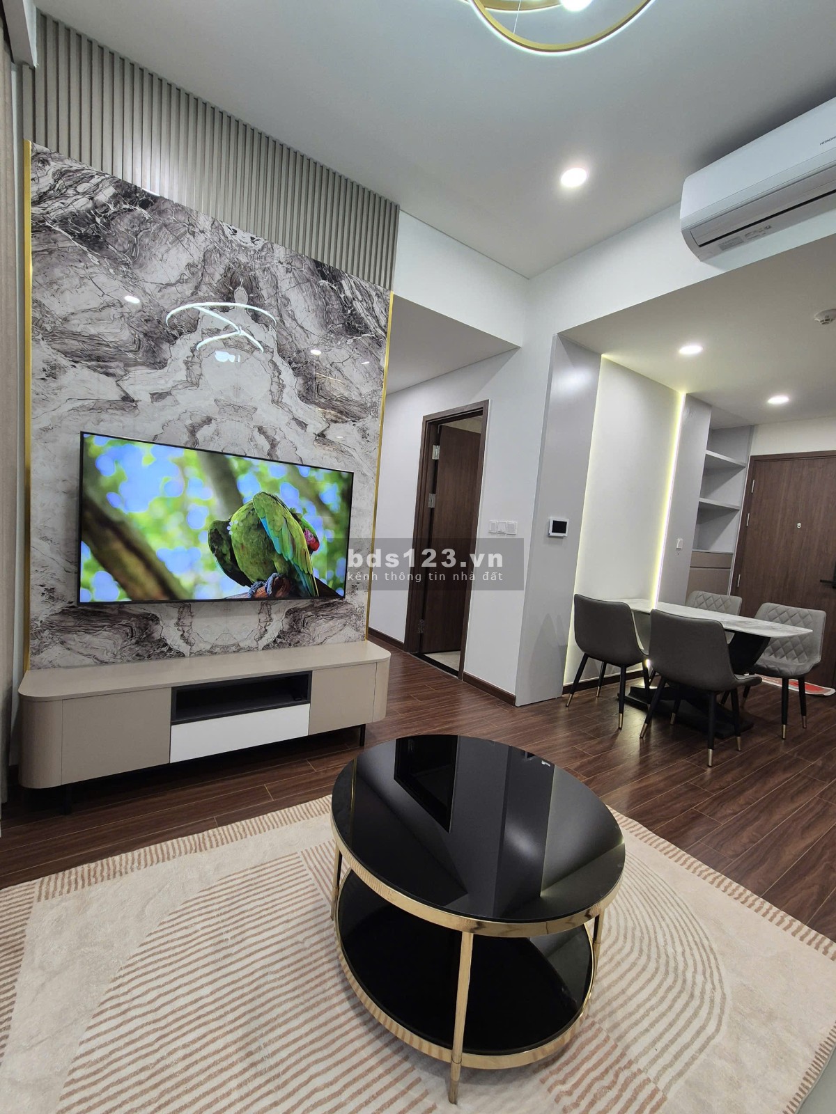 Cho thuê căn hộ 2n2w full đồ 14/tháng (bao phí) tại Vinhomes Ocean Park