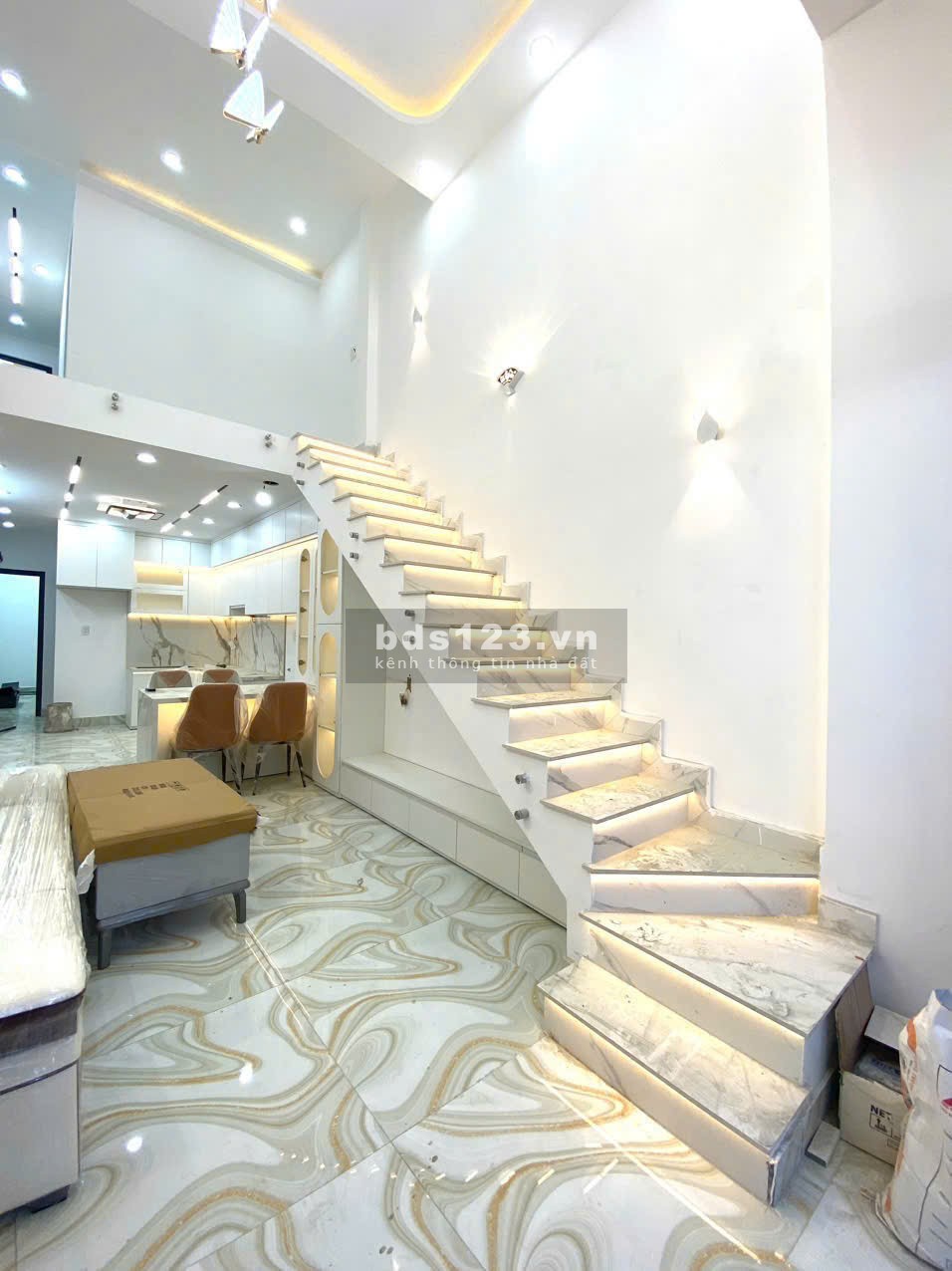 Nhà sắp hoàn thiện hẻm 2056/ Huỳnh Tấn Phát, TT Nhà Bè, 3,5m x 17m, full nội thất