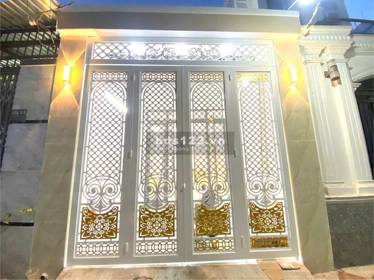 Nhà sắp hoàn thiện hẻm 2056/ Huỳnh Tấn Phát, TT Nhà Bè, 3,5m x 17m, full nội thất