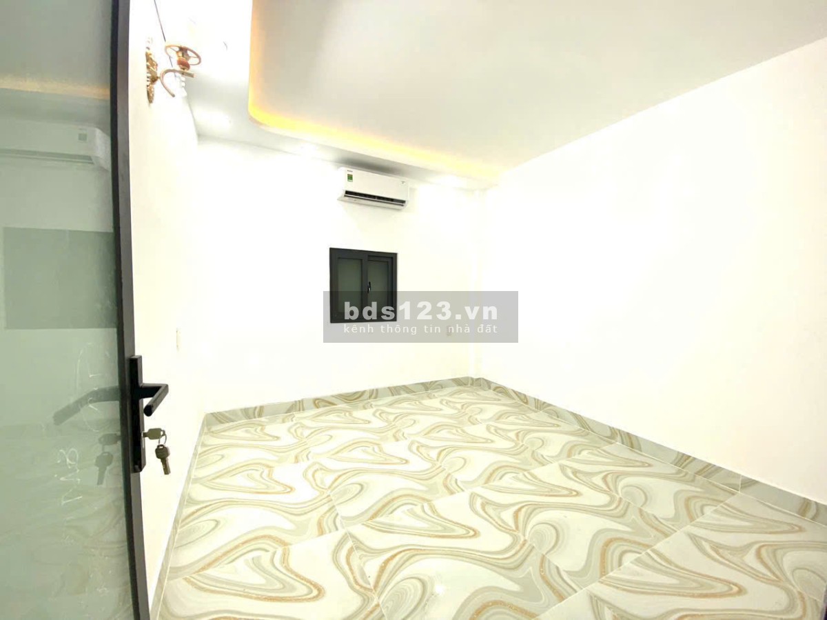 Nhà sắp hoàn thiện hẻm 2056/ Huỳnh Tấn Phát, TT Nhà Bè, 3,5m x 17m, full nội thất