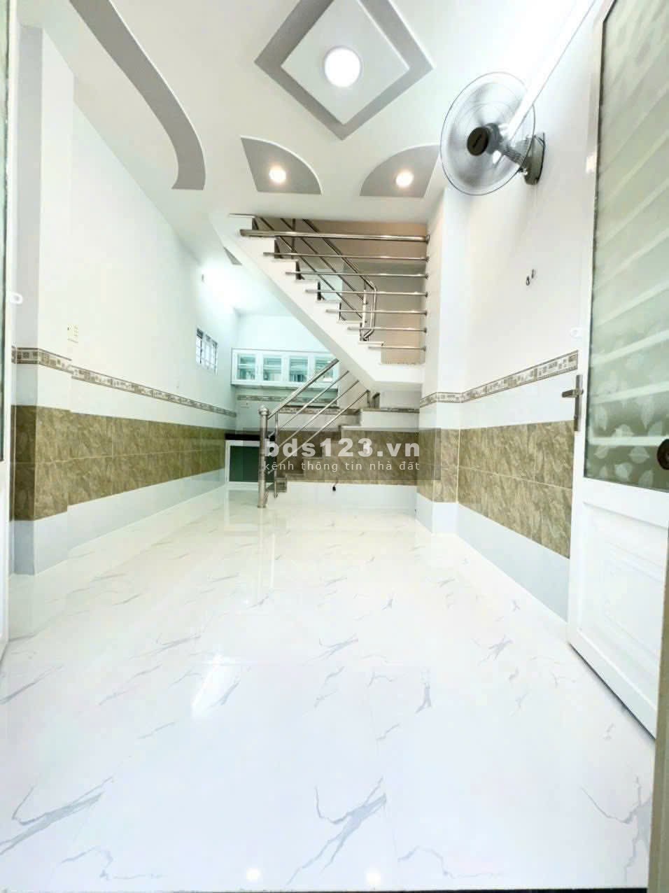 Nhà đẹp, giá sinh viên hẻm 2873 Huỳnh Tấn Phát Nhà Bè, 3.2mx7m, nhỉnh 1 tỷ
