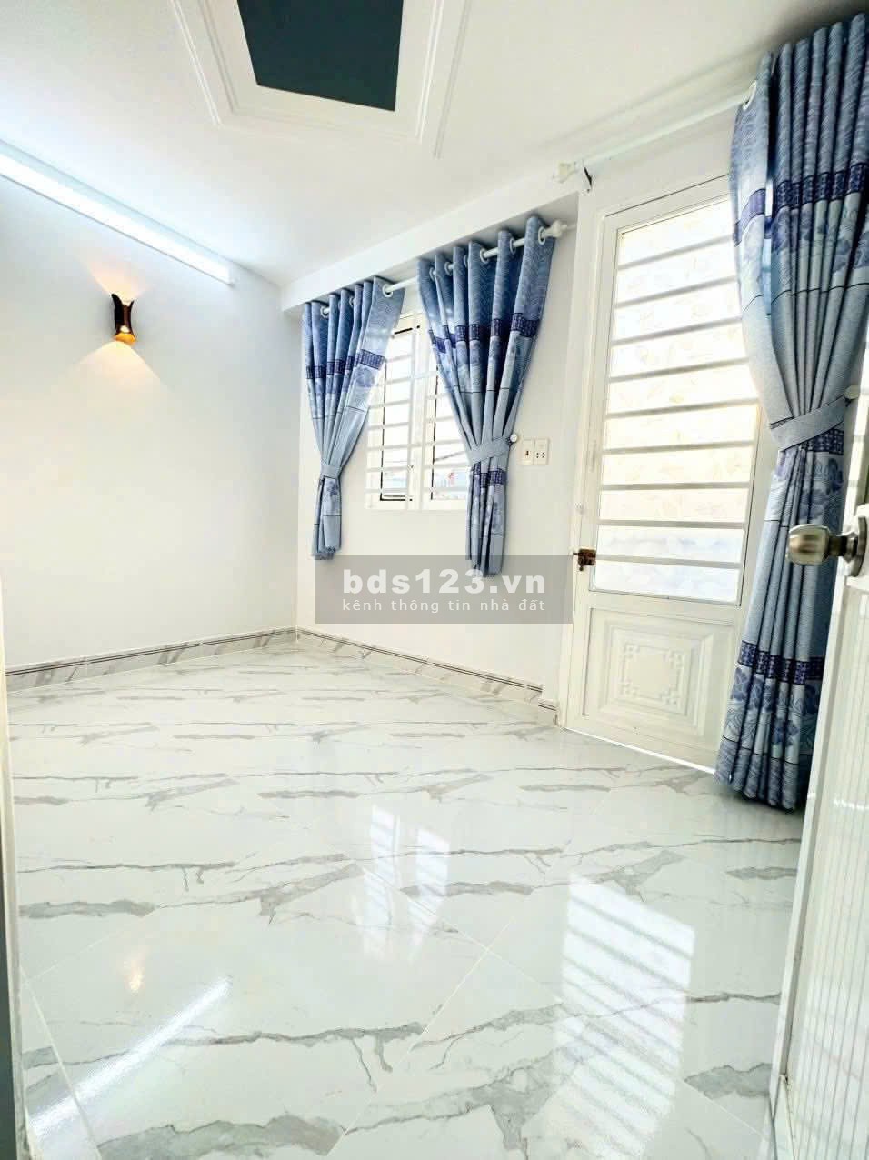 Nhà đẹp, giá sinh viên hẻm 2873 Huỳnh Tấn Phát Nhà Bè, 3.2mx7m, nhỉnh 1 tỷ