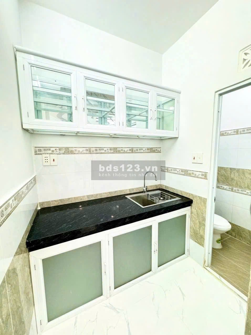 Nhà đẹp, giá sinh viên hẻm 2873 Huỳnh Tấn Phát Nhà Bè, 3.2mx7m, nhỉnh 1 tỷ