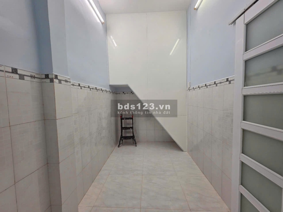 Bán nhà Nguyễn Văn Quỳ khu Nam Long đường Trần Trọng Cung