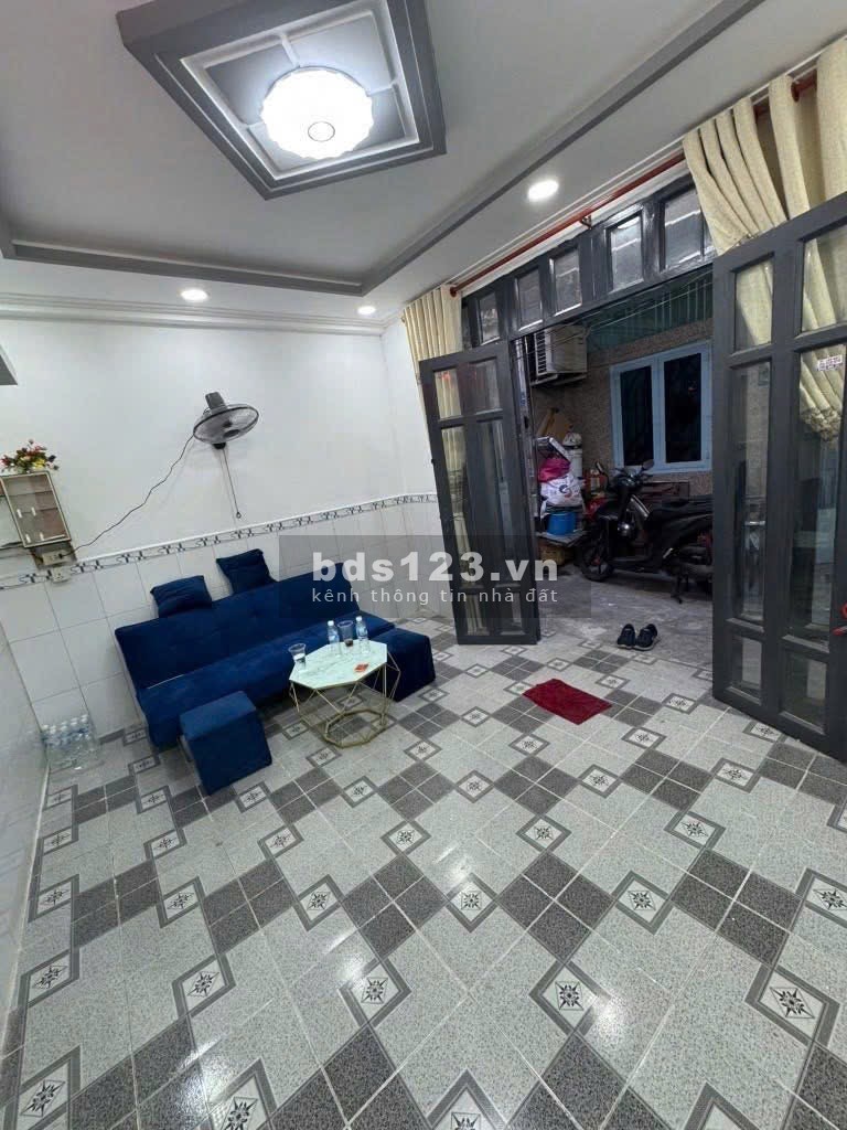 Nhà đẹp vào ở ngay, đường Hương Lộ 2 – Giáp Tân Phú, gần quận 6 – Giá chỉ 2,6 tỷ – 16 m²