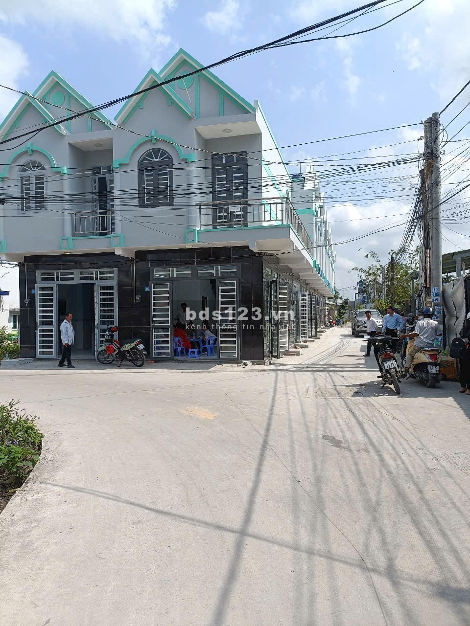 Bán Nhà Đức Hòa, Long An - tiện ở hoặc cho thuê