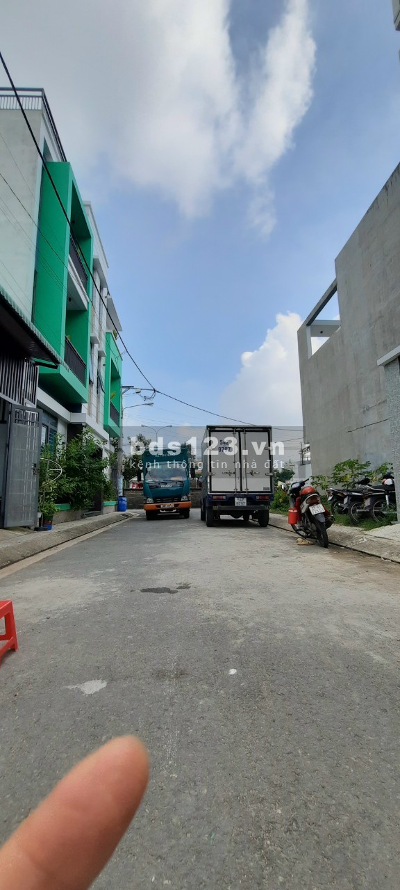 Bán nhà mới Trệt 2 lầu đường số 8 Linh Xuân Thủ Đức, LH 0909428959