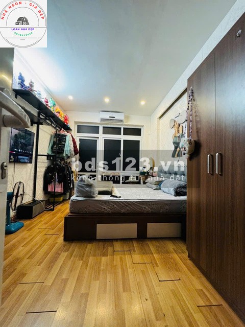 Trung tâm Đống Đa – 3 bước ra mặt phố Thái Thịnh, ô tô tránh – Kinh doanh đỉnh – 60 m² x 5 tầng