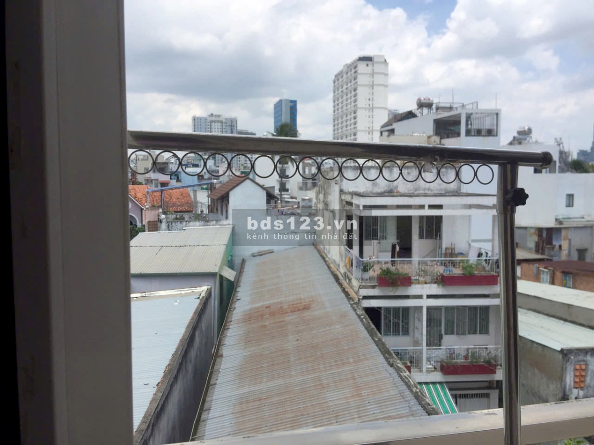Tìm nữ ở ghép1:1 Q4 giờ tự do, 1tr75/ng, máy nóng lạnh, lan can sân thug. ko chug chủ, 0977066857