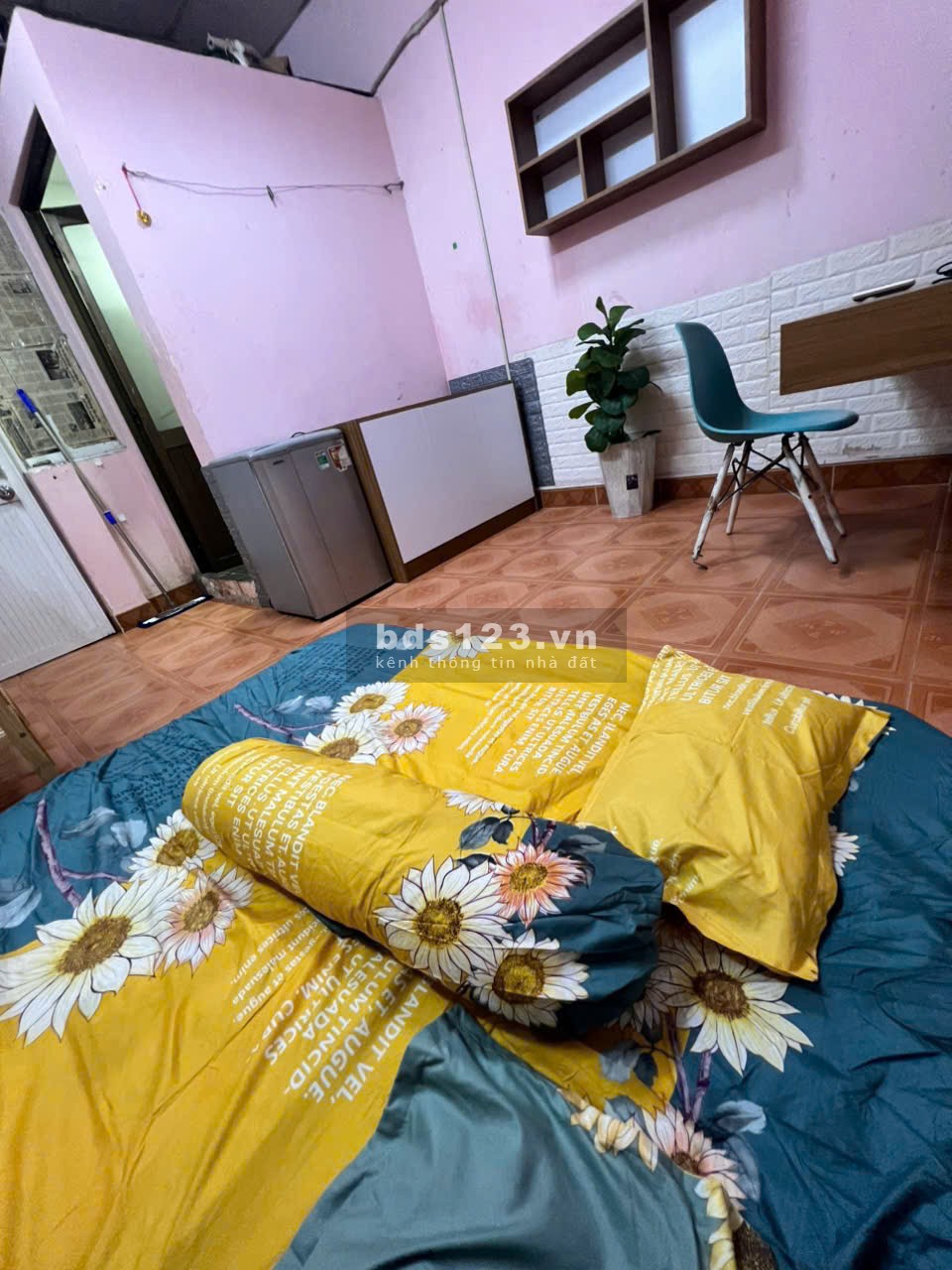 Cho thuê phòng trọ 20m2 Hồ Văn Huê, Phú Nhuận có nội thất giờ tự do 3,5tr