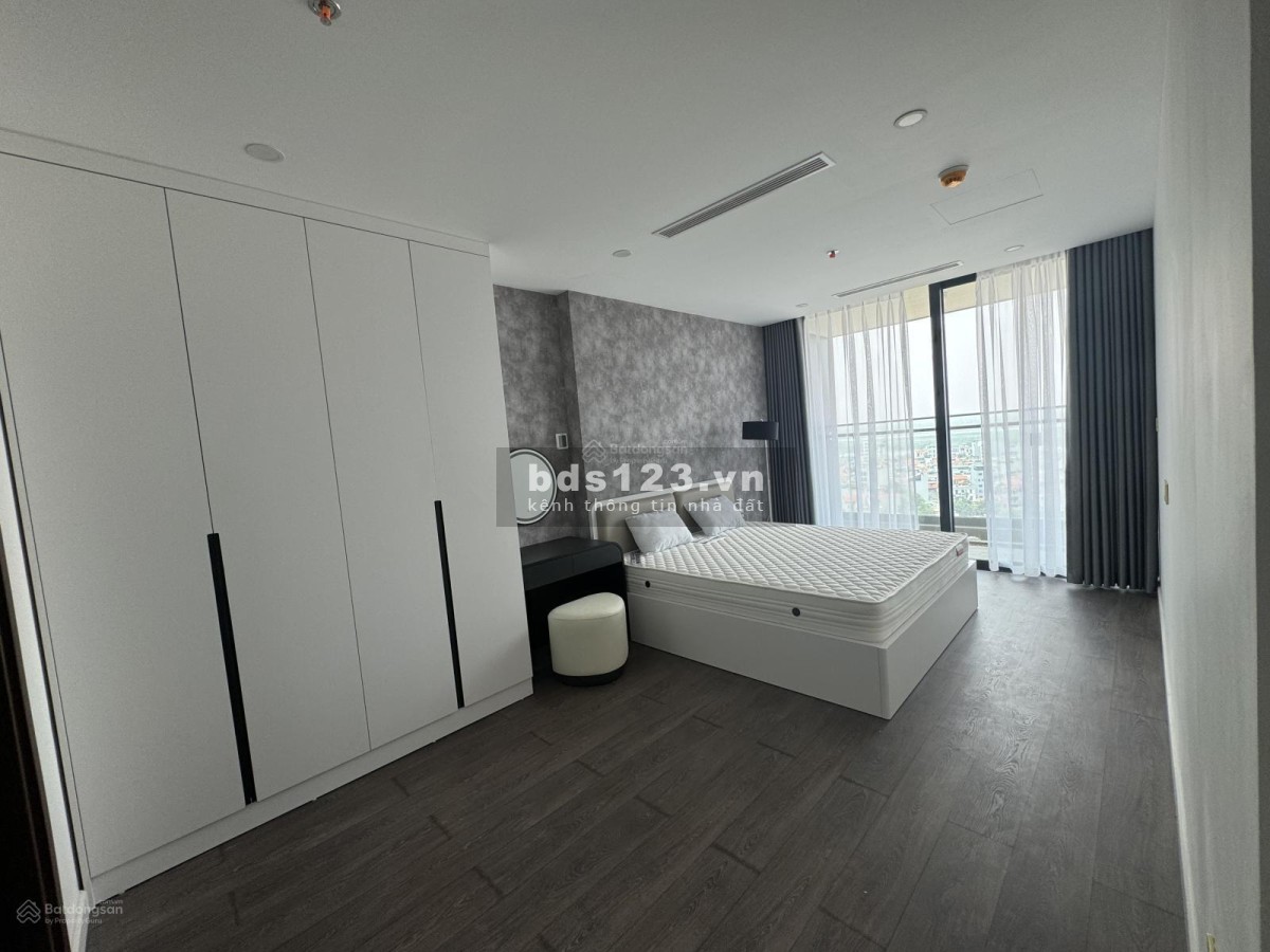 Cho thuê gấp căn hộ 3PN Ciputra Tây Hồ