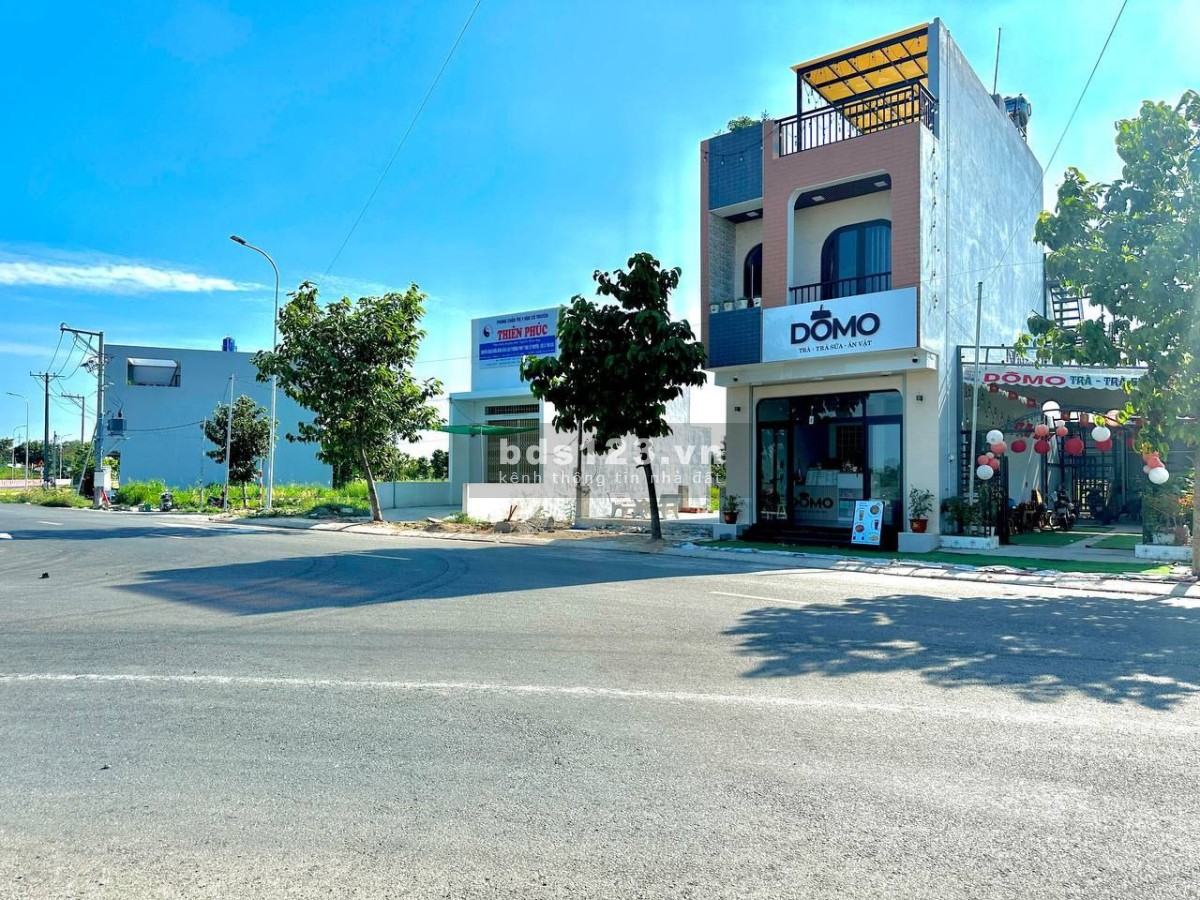 Khách em kẹt tiền giảm 600tr bán lô đất đô thị 100m2