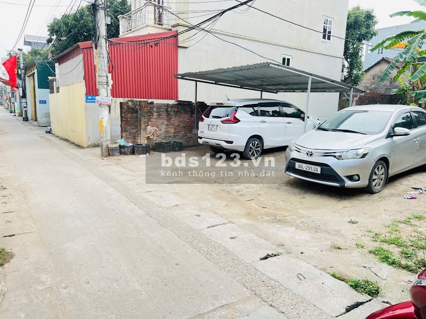 Hàng hiếm – đất lô góc 2 mặt tiền – gần Đại lộ Thăng Long – Giá tốt đầu tư!
