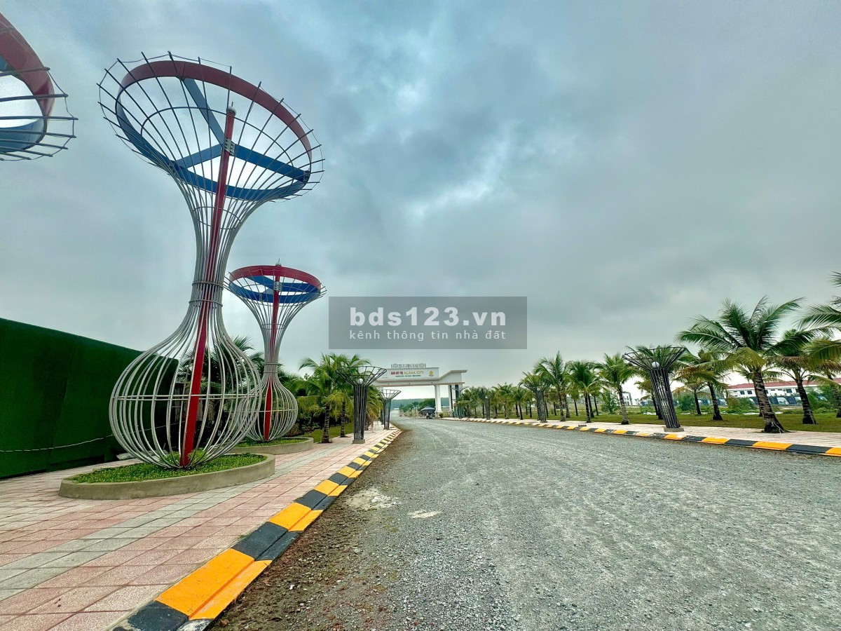 Alana City nằm ngay nút cao tốc TP.HCM Chơn Thành