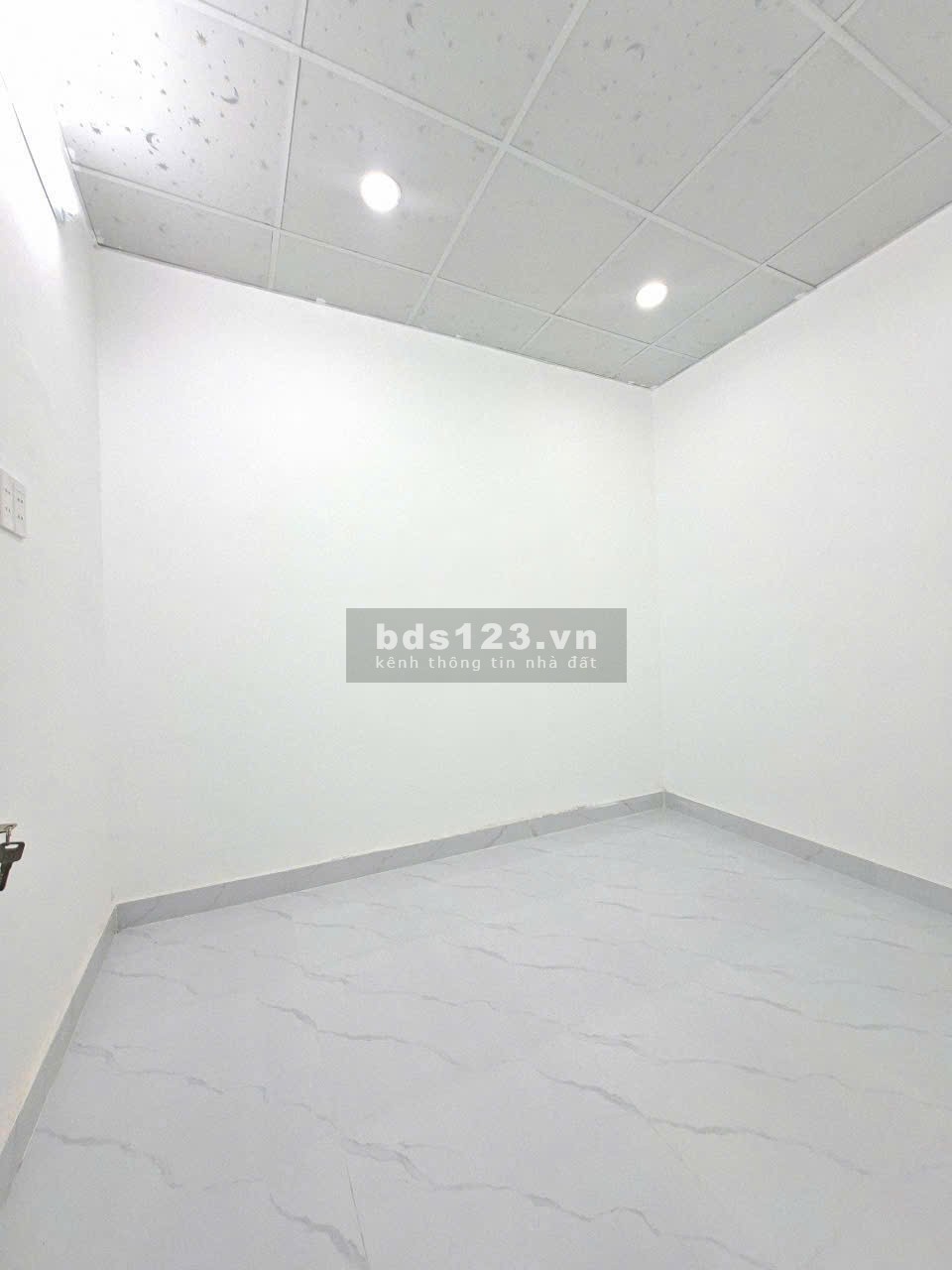 Bán nhà hẻm xe hơi 360 Phạm Hữu Lầu, 3m x 9m, sát quận 7
