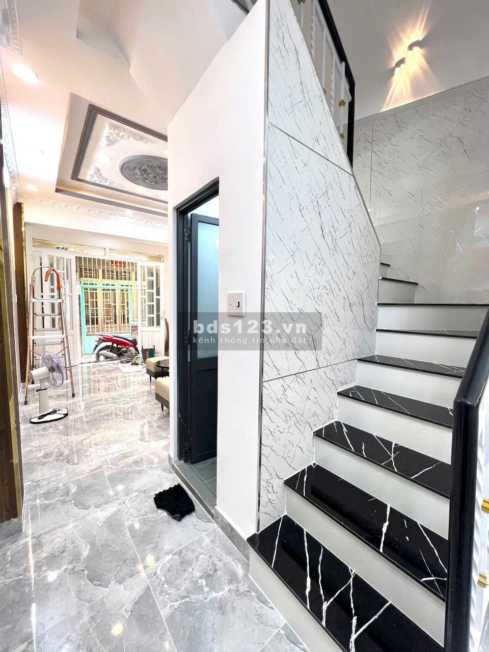Bán nhà hẻm 2074 Huỳnh Tấn Phát, 1 Trệt 1 Lầu, 1 Trệt 1 Lầu, 2.25 tỷ thương lượng