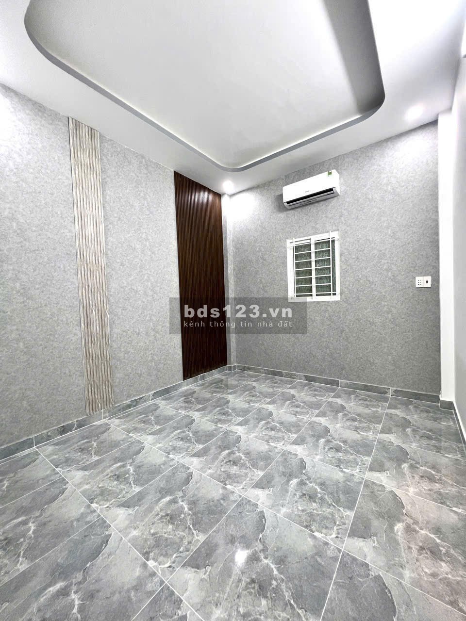 Bán nhà hẻm 2074 Huỳnh Tấn Phát, 1 Trệt 1 Lầu, 1 Trệt 1 Lầu, 2.25 tỷ thương lượng