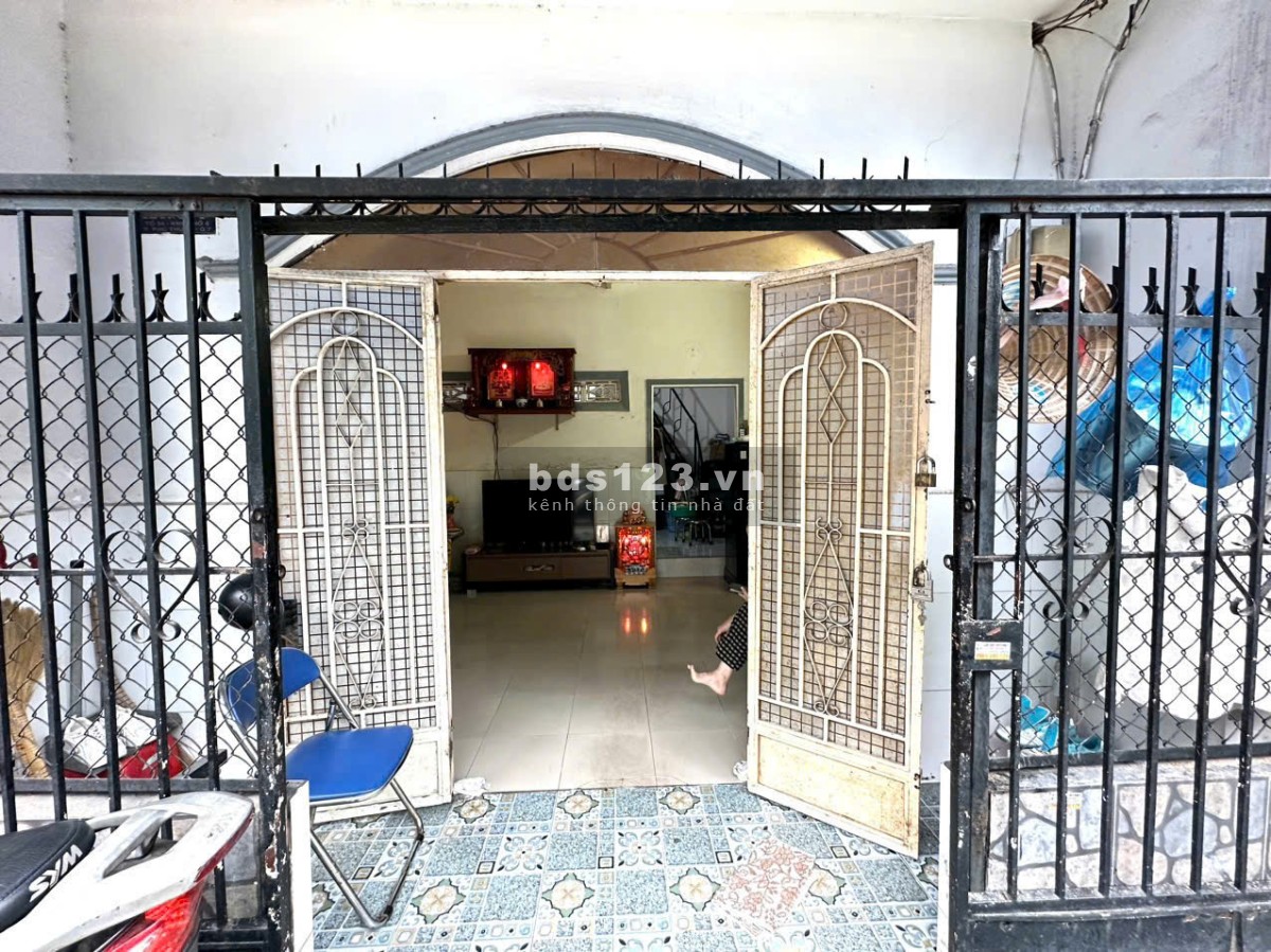 Nhà hẻm 1247/33 Huỳnh Tấn Phát, 1 trệt - 1 lầu - Ban công, pháp lý đầy đủ