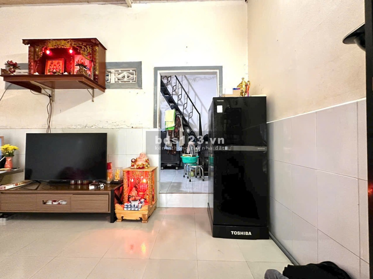 Nhà hẻm 1247/33 Huỳnh Tấn Phát, 1 trệt - 1 lầu - Ban công, pháp lý đầy đủ