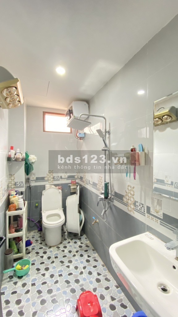 Nhà đẹp ở ngay - Tặng nội thất - Gần oto. Tây Tựu 37m2 giá giảm chào 5 tỷ (thương lượng)