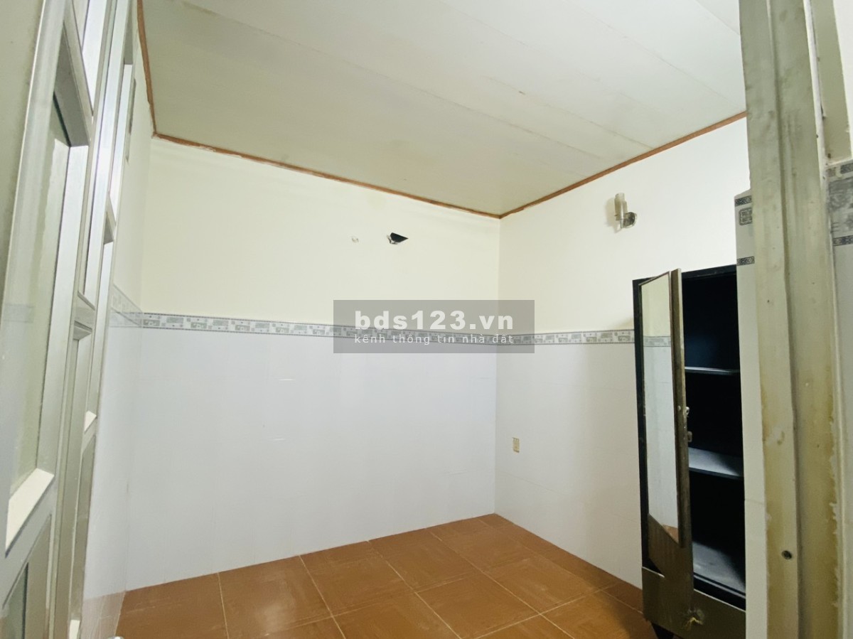 Cho thuê nhà nguyên căn 02 phòng ngủ, Đường Ụ Ghe, Phường Tam Phú, TP. Thủ Đức