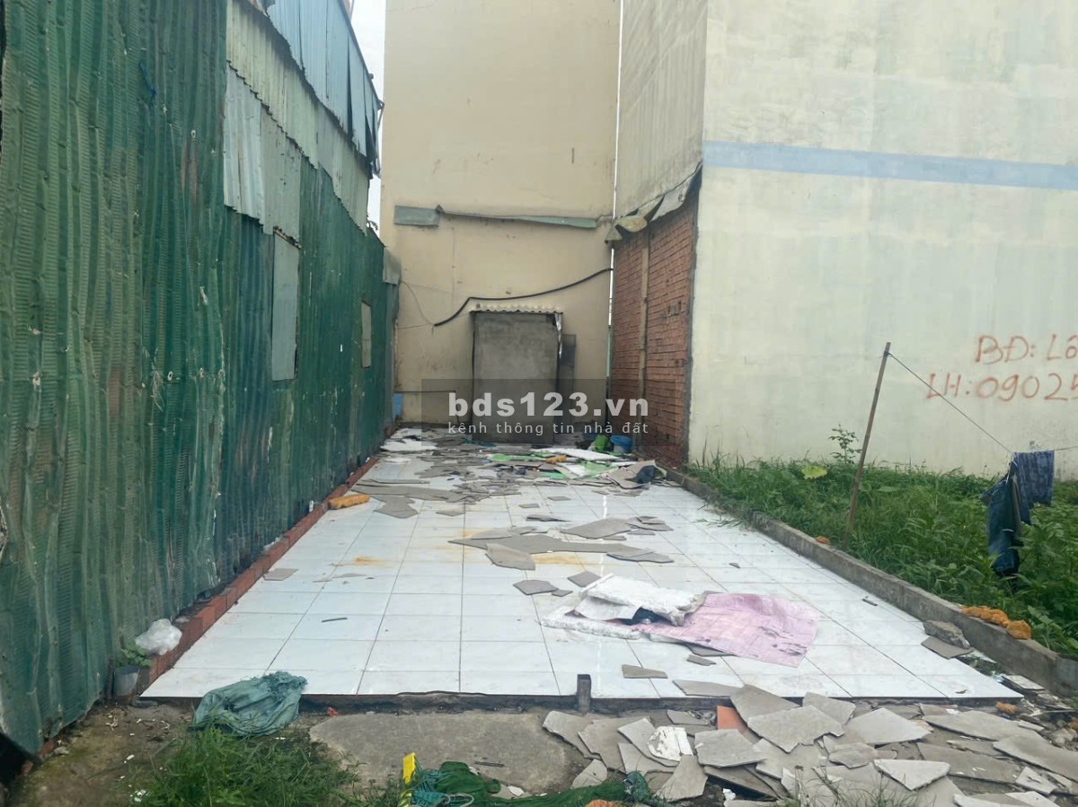 Bán đất Quận 9 (hẻm xe hơi đường Nguyễn Thị Tư); 4x13m; tiện xây dựng; sổ đỏ; 3 tỷ