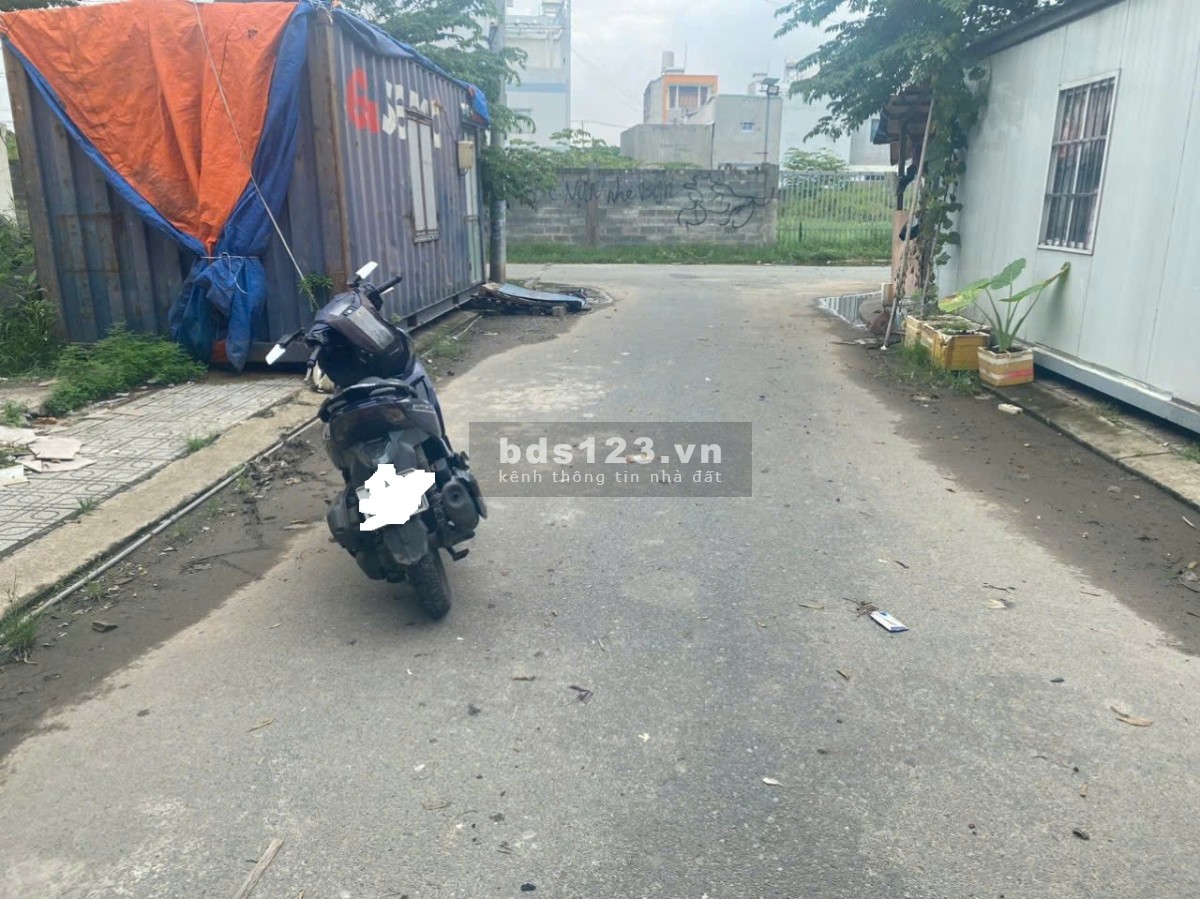 Bán đất Quận 9 (hẻm xe hơi đường Nguyễn Thị Tư); 4x13m; tiện xây dựng; sổ đỏ; 3 tỷ