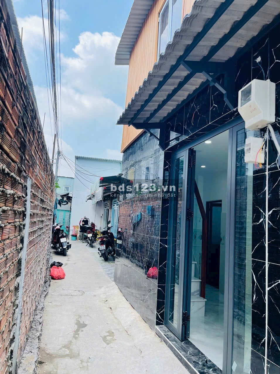 Nhà hẻm 1041 Trần Xuân Soạn, Quận 7, 5m x 4m, Trệt, lầu, 2PN, 2WC
