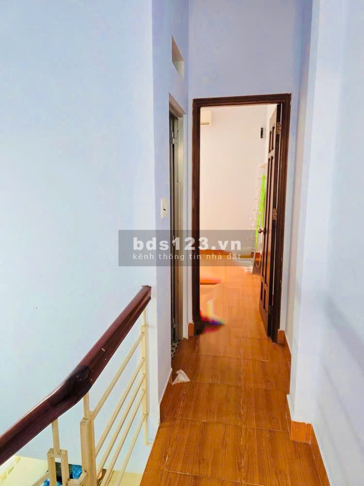 Nhà Nguyên Căn Lê Văn Lương, Phường Tân Hưng, Q7, 1 trệt 1 lầu, chỉ 10 triệu
