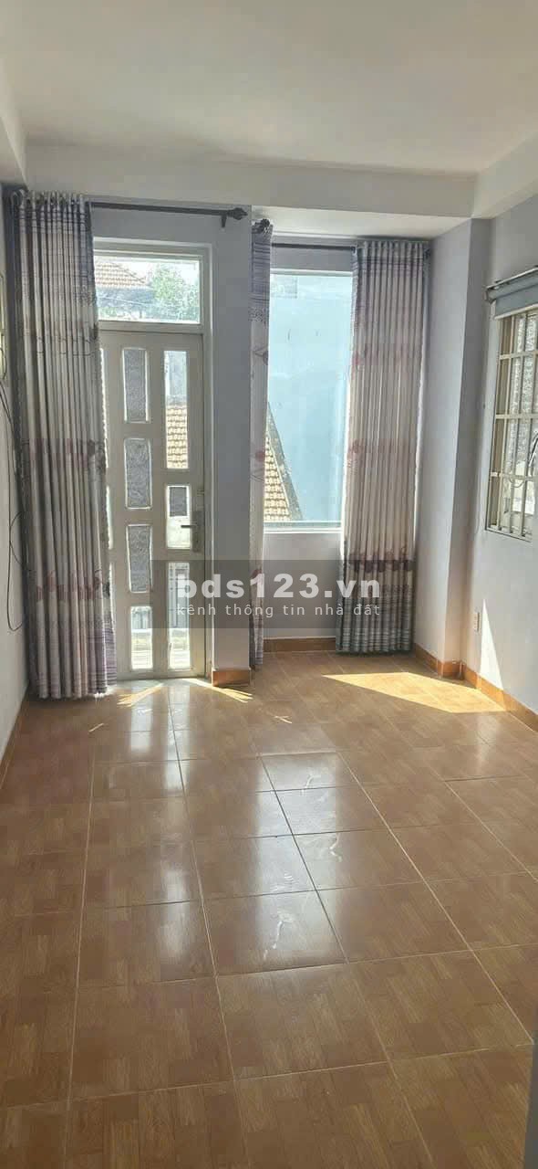 Cho thuê nhà hẻm 30 Lâm Văn Bền, Phường Tân Kiểng, Q7, 3PN 3WC, 13tr