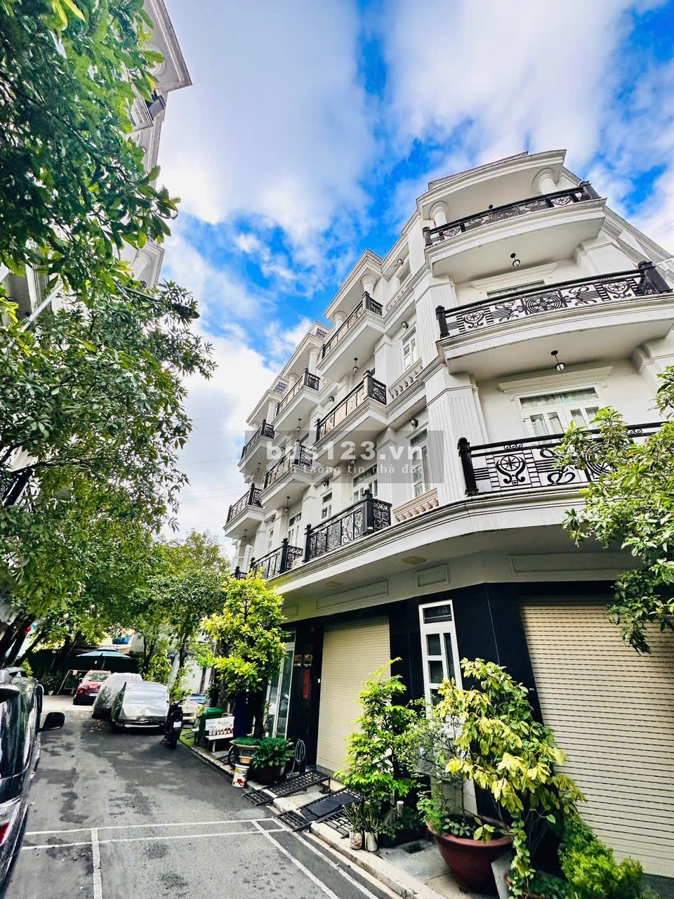 Quận 12, khu nhà Điền Thuận, Thạnh Xuân 21, 1 trệt 3 lầu, DT 4.66x13m
