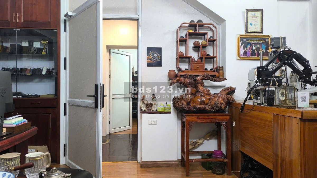 Chính chủ bán nhà 5 tầng, mặt tiền 6m, ngõ ô tô – 17,xx tỷ