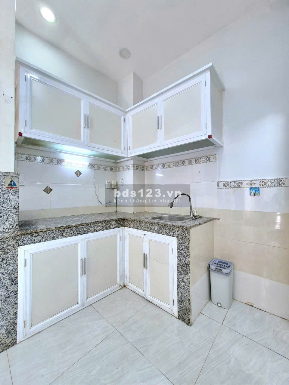 Nhà bán hẻm 2174 Huỳnh Tấn Phát, Thị trấn Nhà Bè, 5x6m, 1 trệt 1 lầu