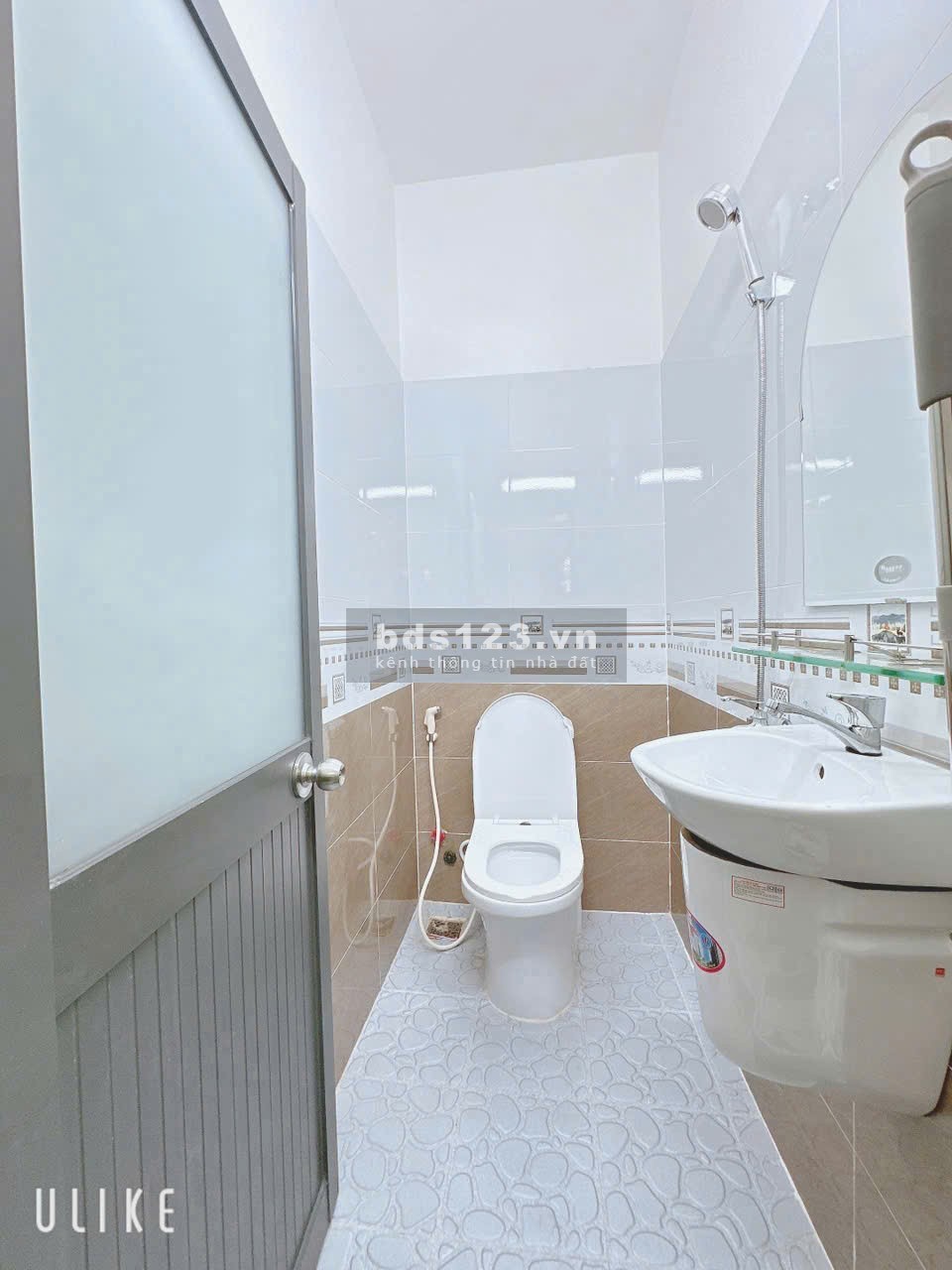 Bán nhà hẻm 1942/...Huỳnh Tấn Phát TT Nhà Bè, 3,2 x 10m, trệt +2lầu, bancon, 4PN+3WC