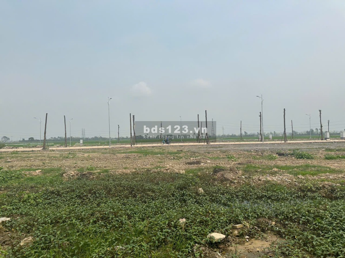 Bán đất Văn Quán - Đỗ Động - Thanh Oai 66,6m2. Giá chỉ 64,5tr/m2
