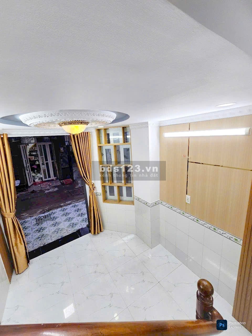 Nhà nằm ngay trung tâm thị trấn Nhà Bè, cách cầu Phú Xuân 500M, 1 trệt 2 lầu, 4 phòng ngủ 3 wc
