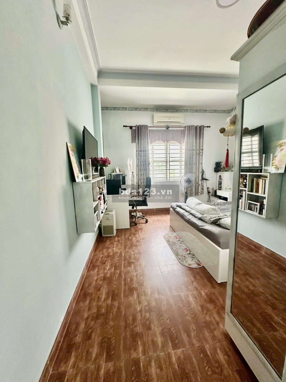 Bán nhà Tân Bình – 4m x 17m – 4 tầng – Hẻm nhựa 6m khu phân lô – Trục Bàu Cát sầm uất